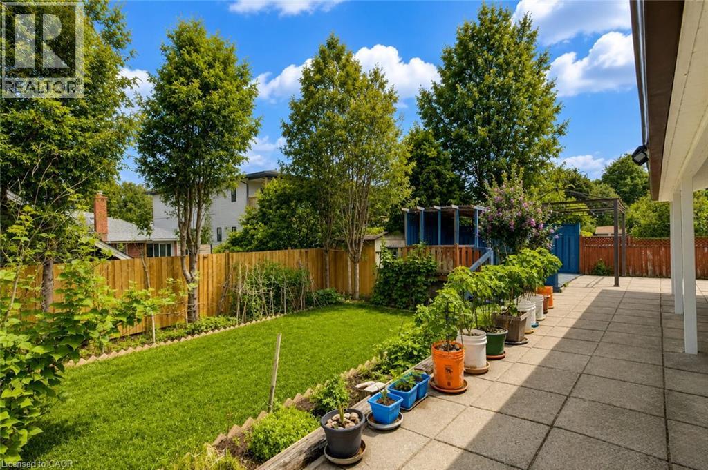 182 AVALON Place - Image 38