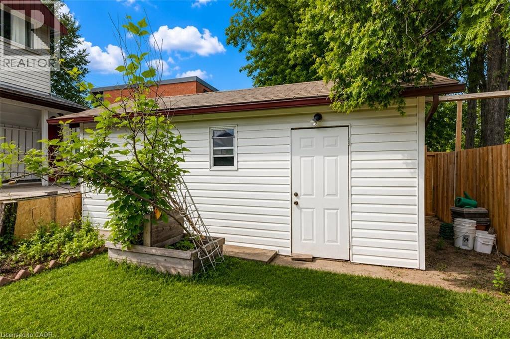 182 AVALON Place - Image 40