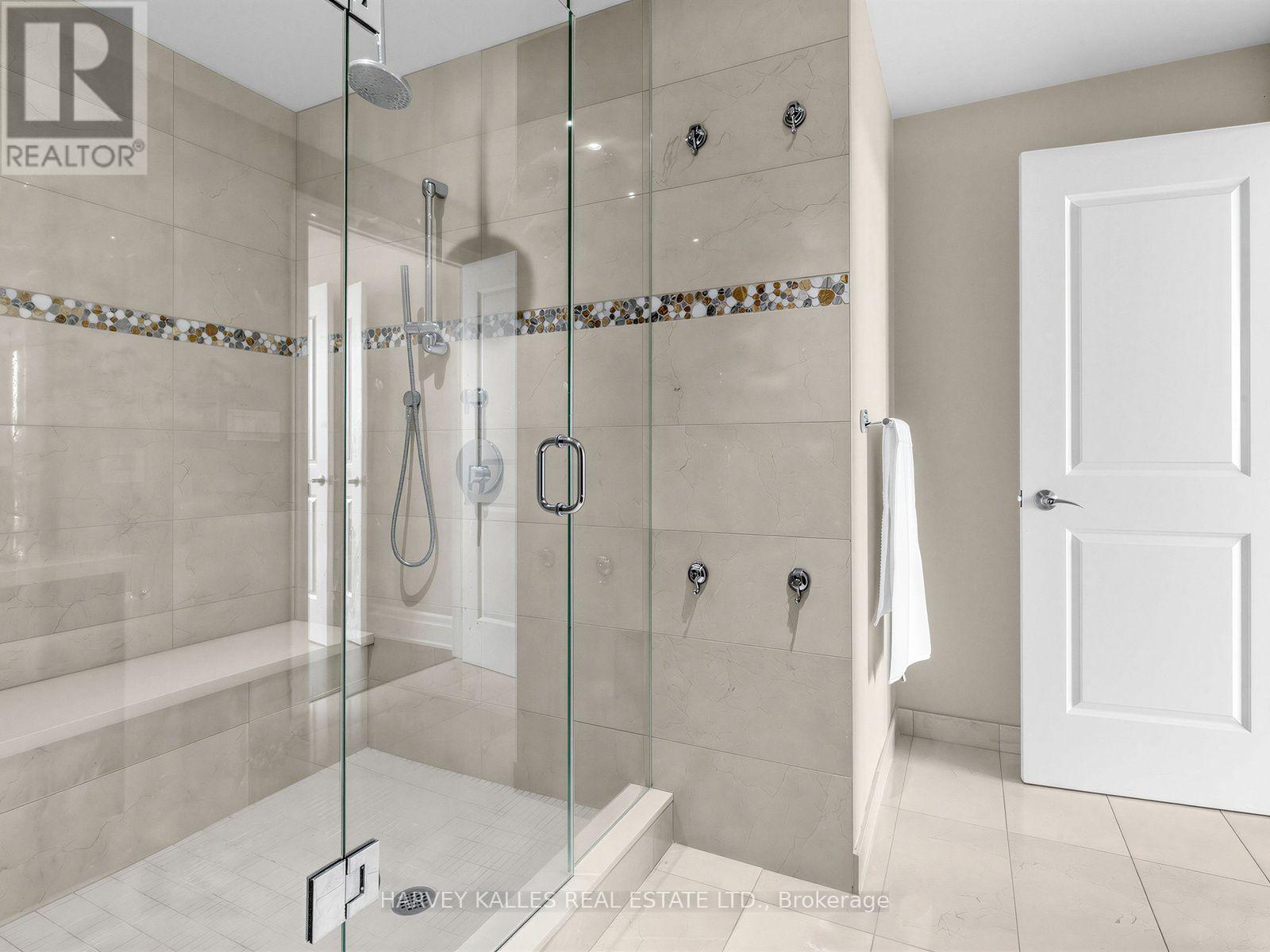 #404 1 RAINSFORD ROAD - 23