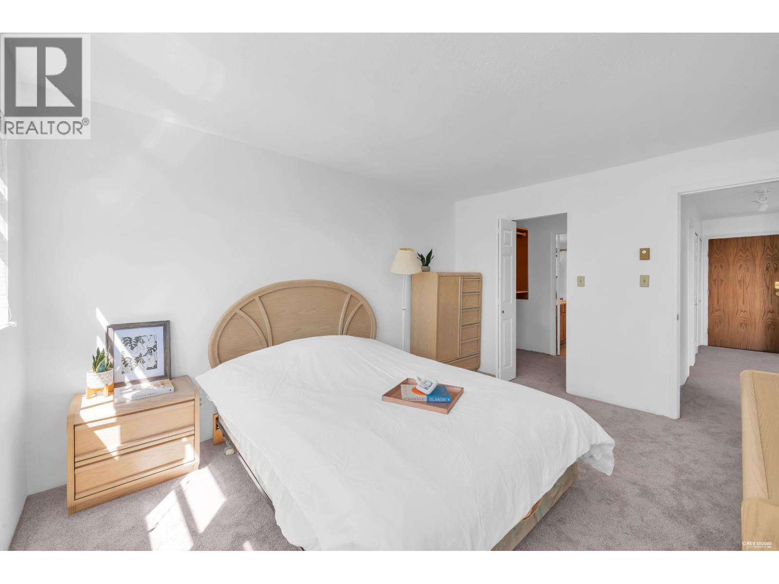 1 Bed, 1 Bath Apartment for Sale in Burnaby – 303 5335 HASTINGS STREET, Burnaby – MLS# R3153129 - Image 2