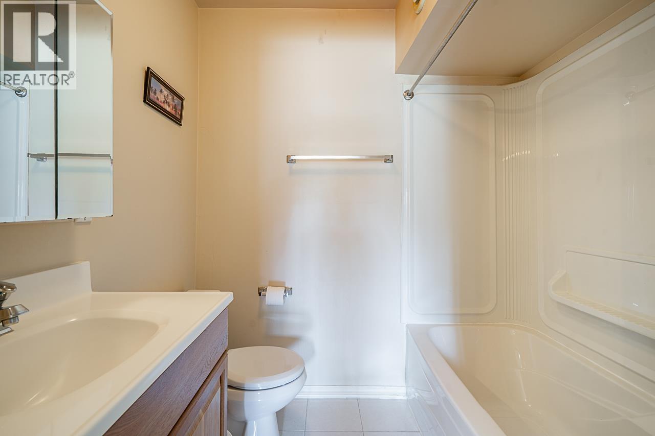 5 Bed, 4 Bath House for Sale in Richmond – 8571 GREENFIELD DRIVE, Richmond – MLS# R3152965 - Image 24