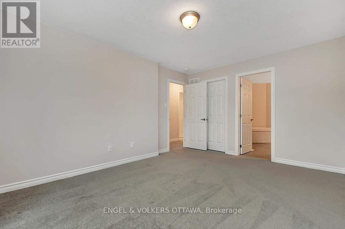 3 Bed, 3 Bath House for Rent in Ottawa – 135 LANCELEAF WAY, Ottawa – MLS# X13642894 - Image 21