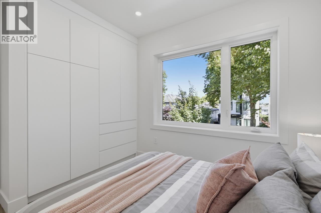 3 Bed, 3 Bath House for Sale in Vancouver – 1 3018 E 19TH AVENUE, Vancouver – MLS# R3153234 - Image 16