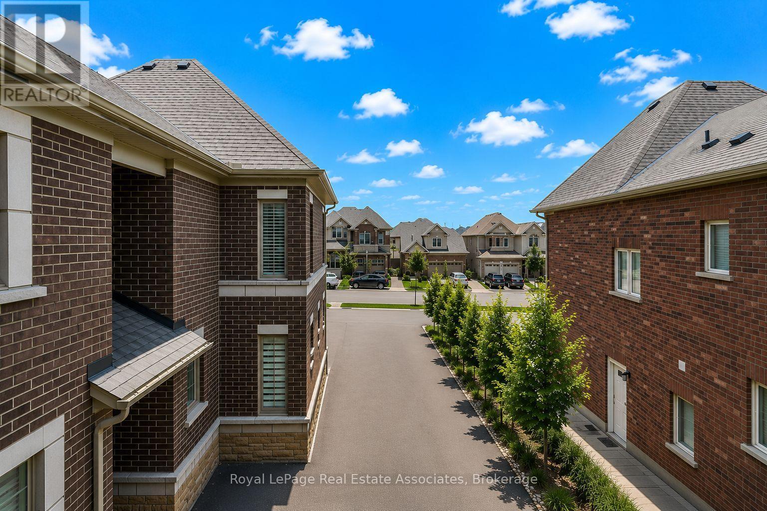 24 BURKE STREET - 5