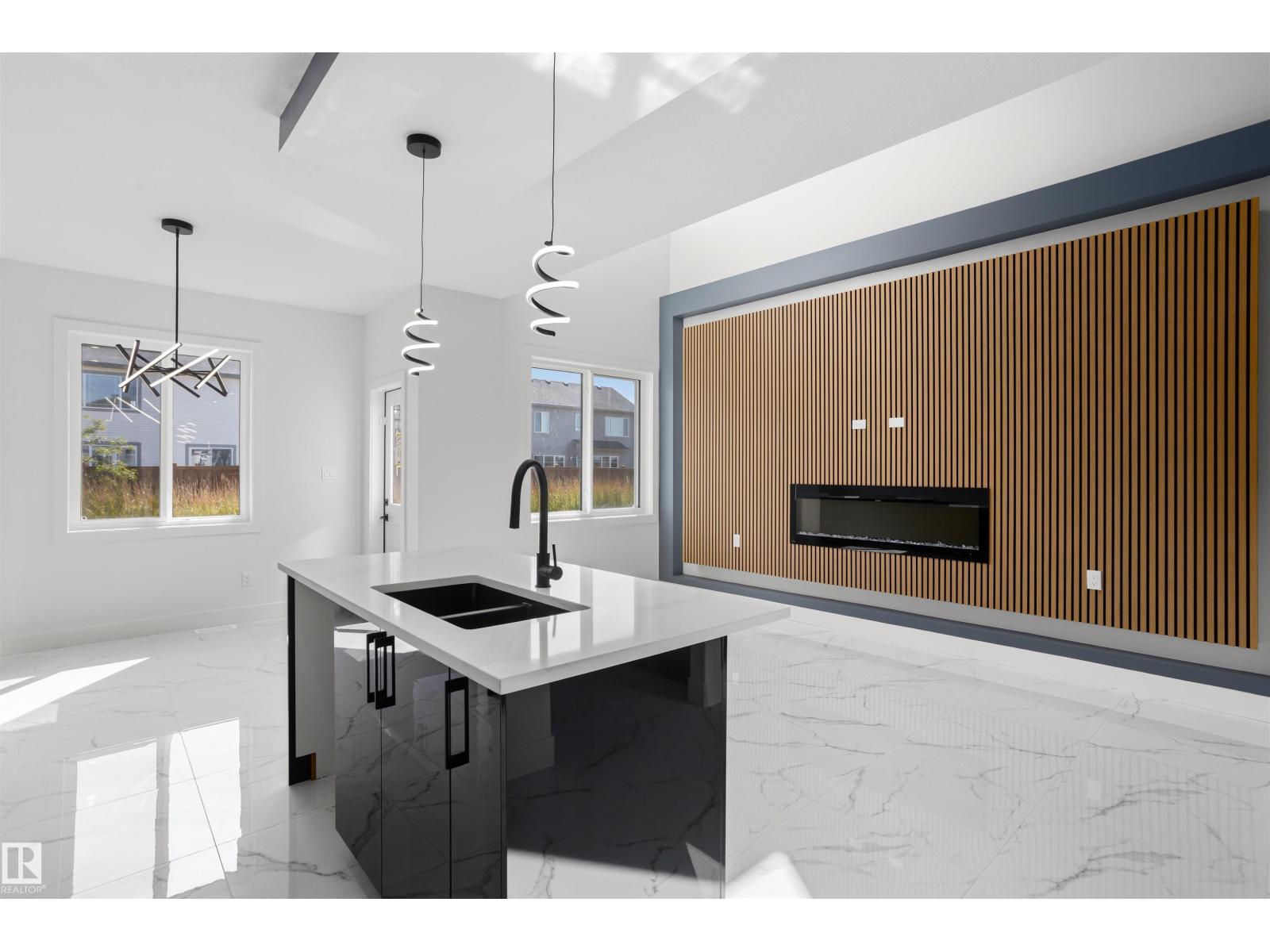 1523 208 ST NW - Image 13