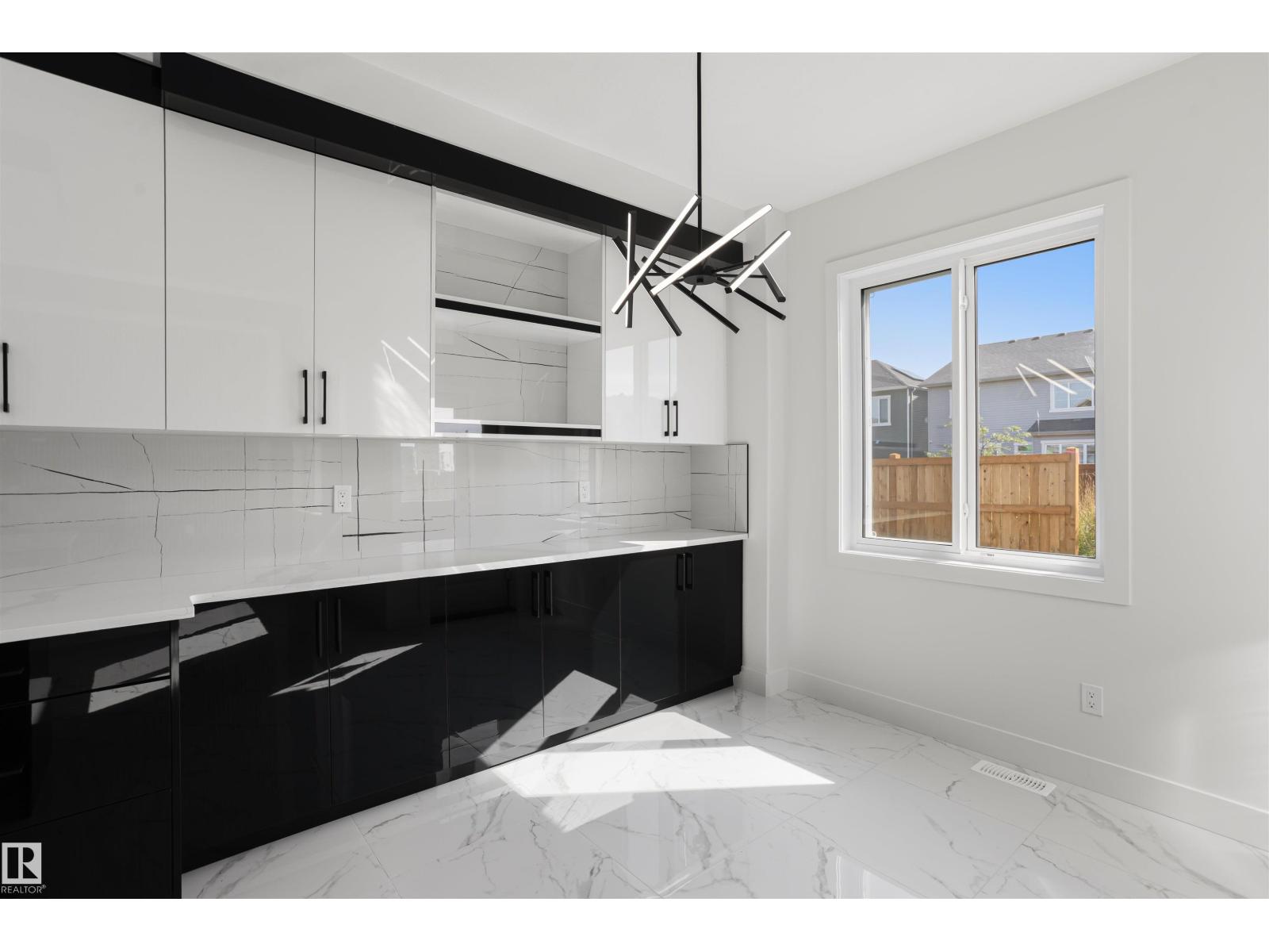 1523 208 ST NW - Image 15