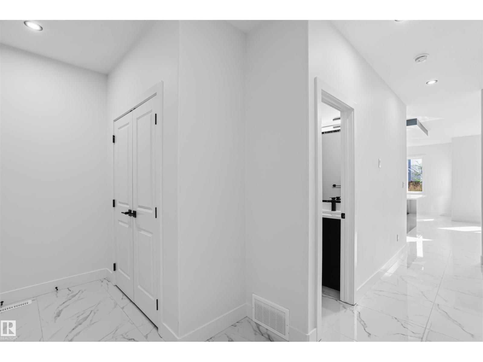 1523 208 ST NW, Stillwater, Edmonton photo 5