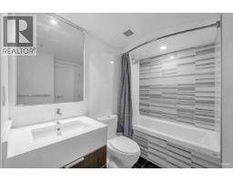 1801 110 Switchmen Street, Vancouver, BC V6A0C6 Photo 7