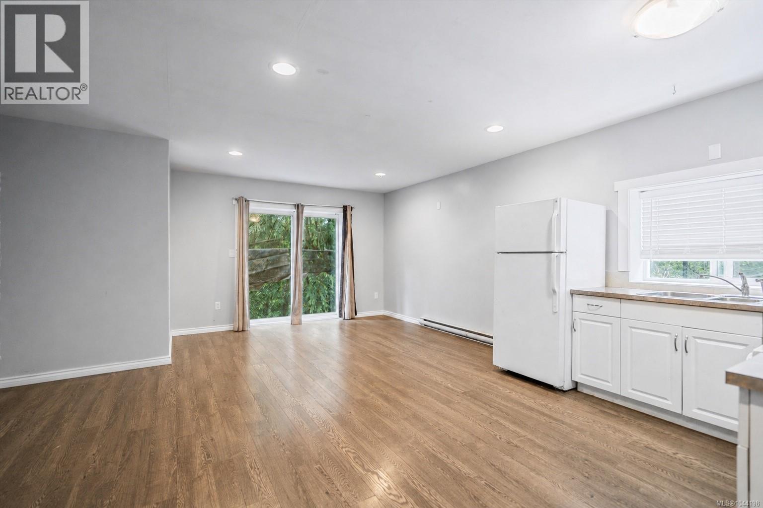 976 Wild Blossom Crt - 32