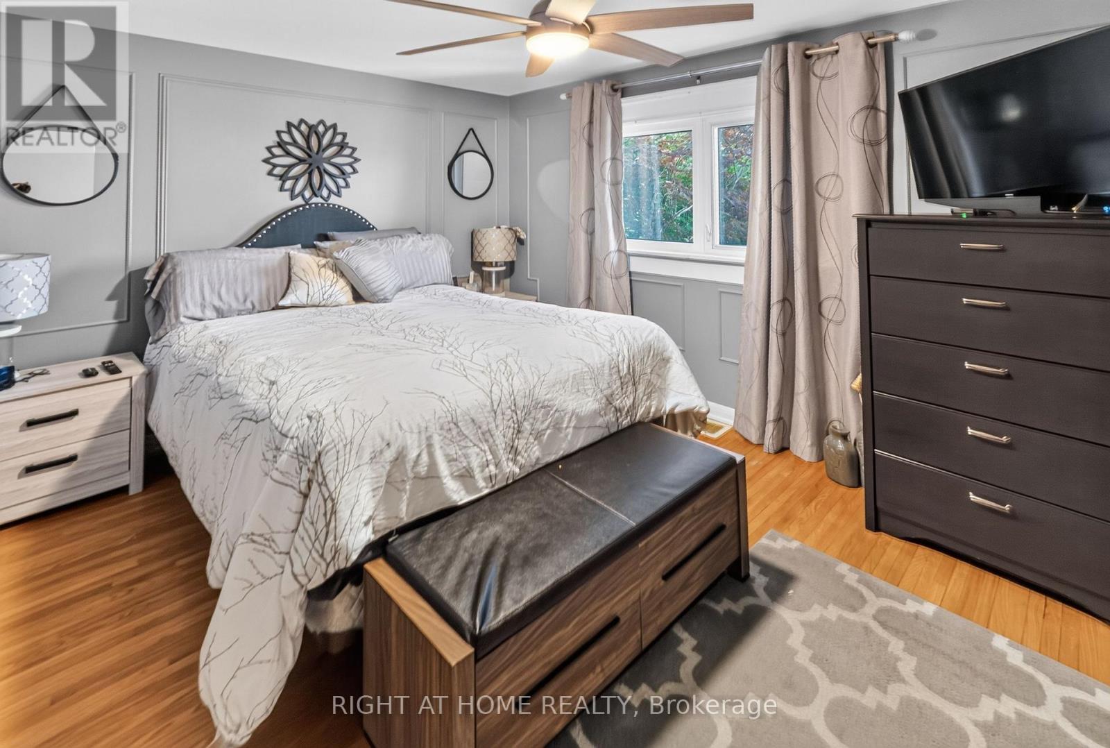 366 BURLINGTON CRESCENT - Image 16