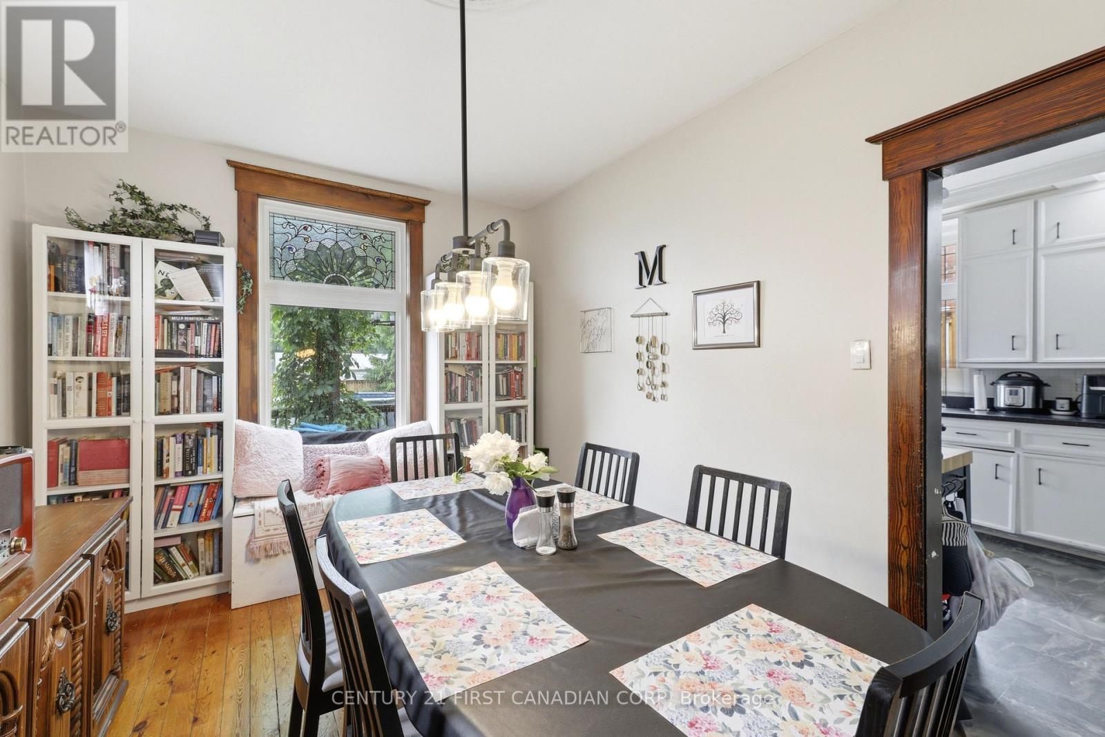 95 MYRTLE STREET N - Image 9