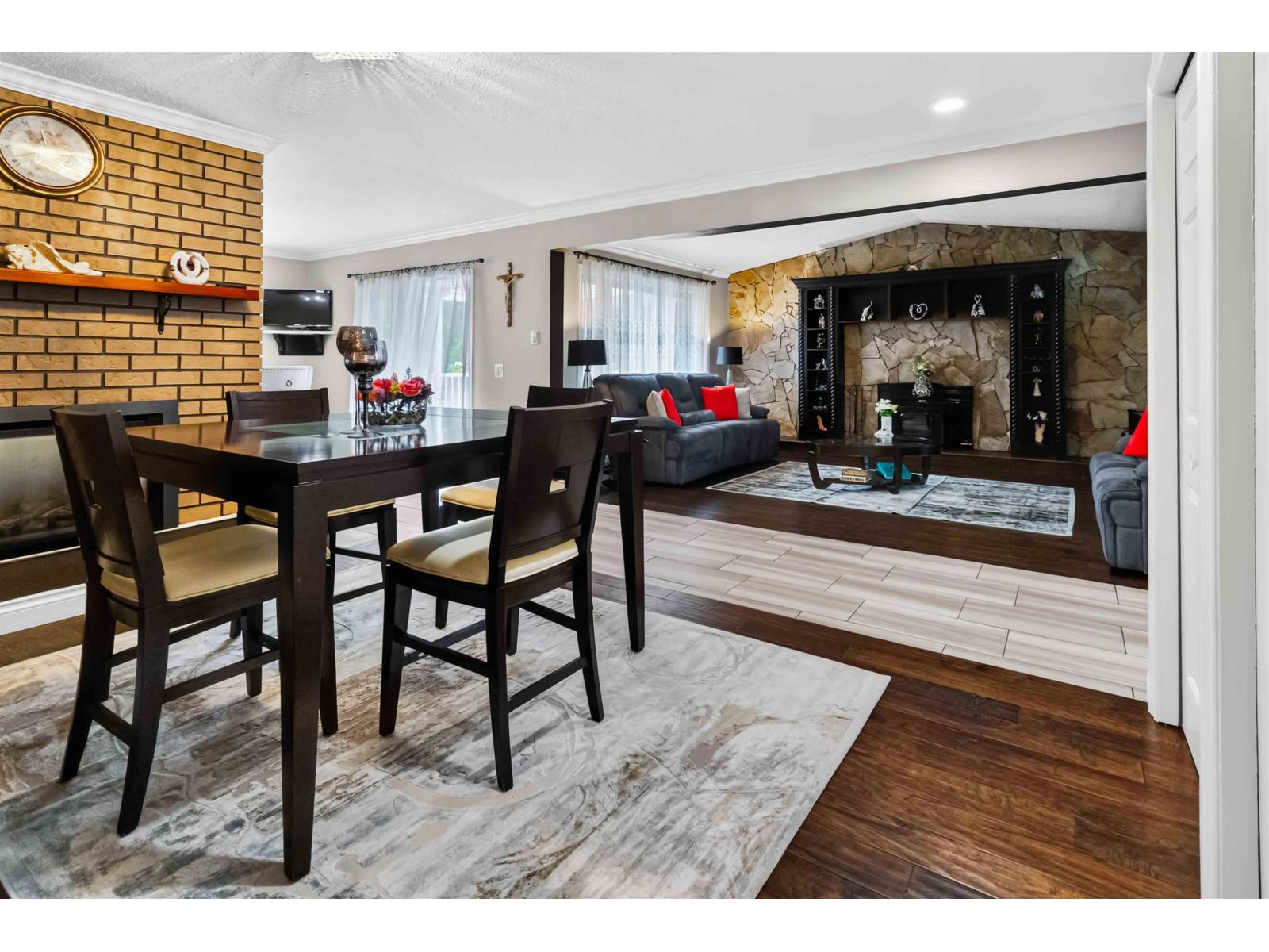 4 Bed, 3 Bath House for Sale in Mission – 31663 TOWNSHIPLINE AVENUE, Mission – MLS# R3153198 - Image 6