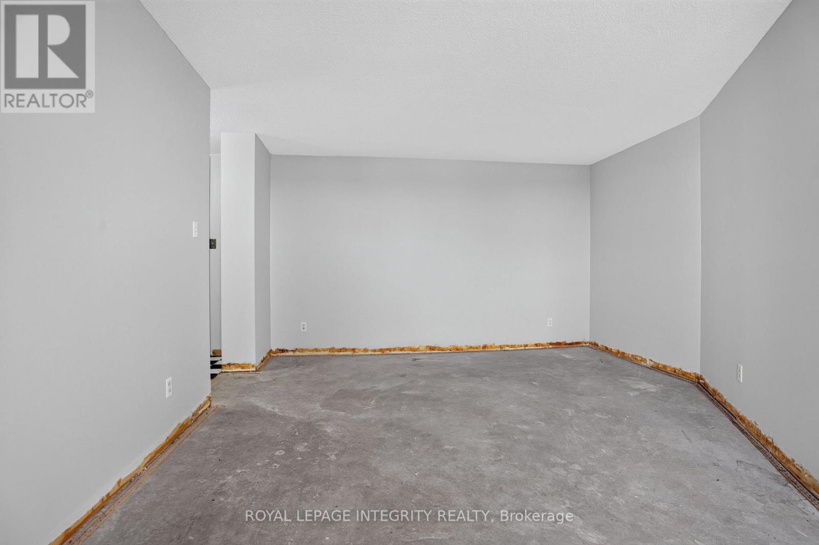 2 Bed, 1 Bath Apartment for Sale in Ottawa – 606 – 2000 JASMINE CRESCENT, Ottawa – MLS# X13642940 - Image 6