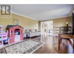 725 Exceller Circle, Newmarket, ON L3X1P4 Photo 14