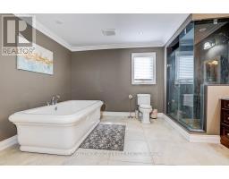 725 Exceller Circle, Newmarket, ON L3X1P4 Photo 31