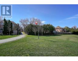 725 Exceller Circle, Newmarket, ON L3X1P4 Photo 48