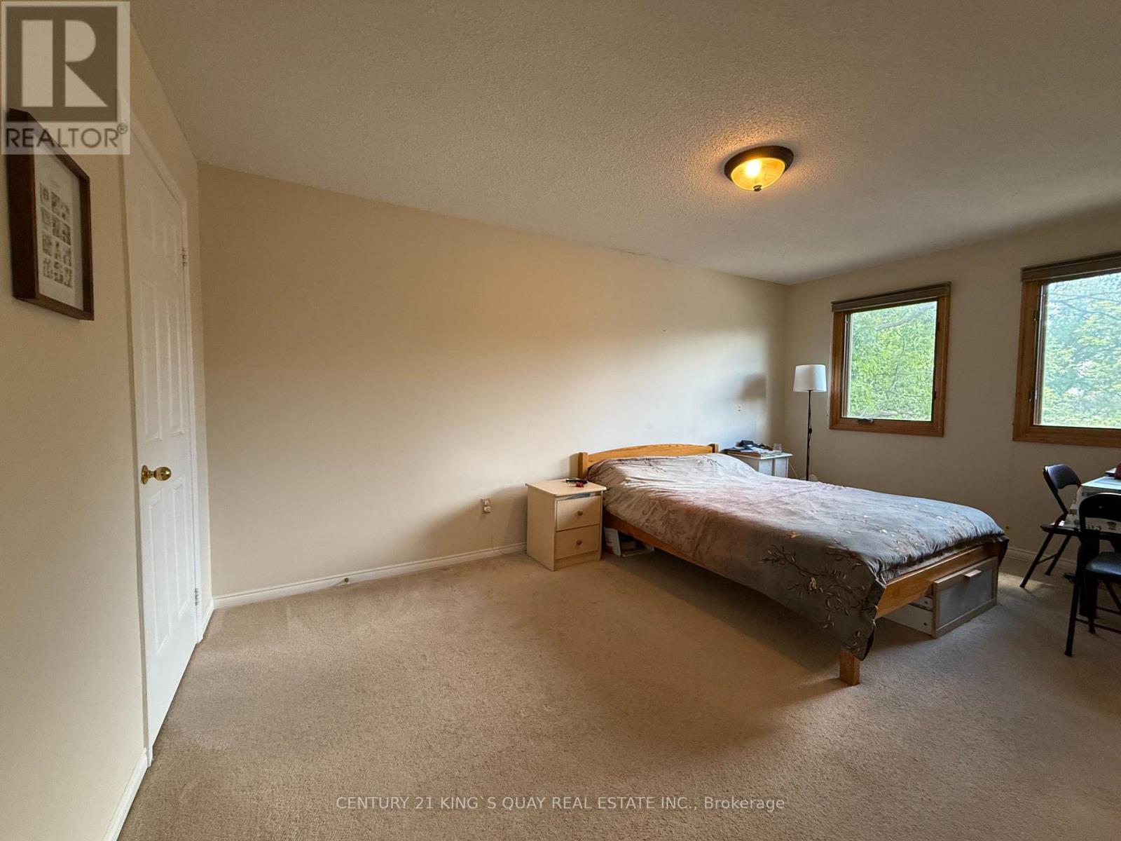 412 FREEMAN CRESCENT - 16