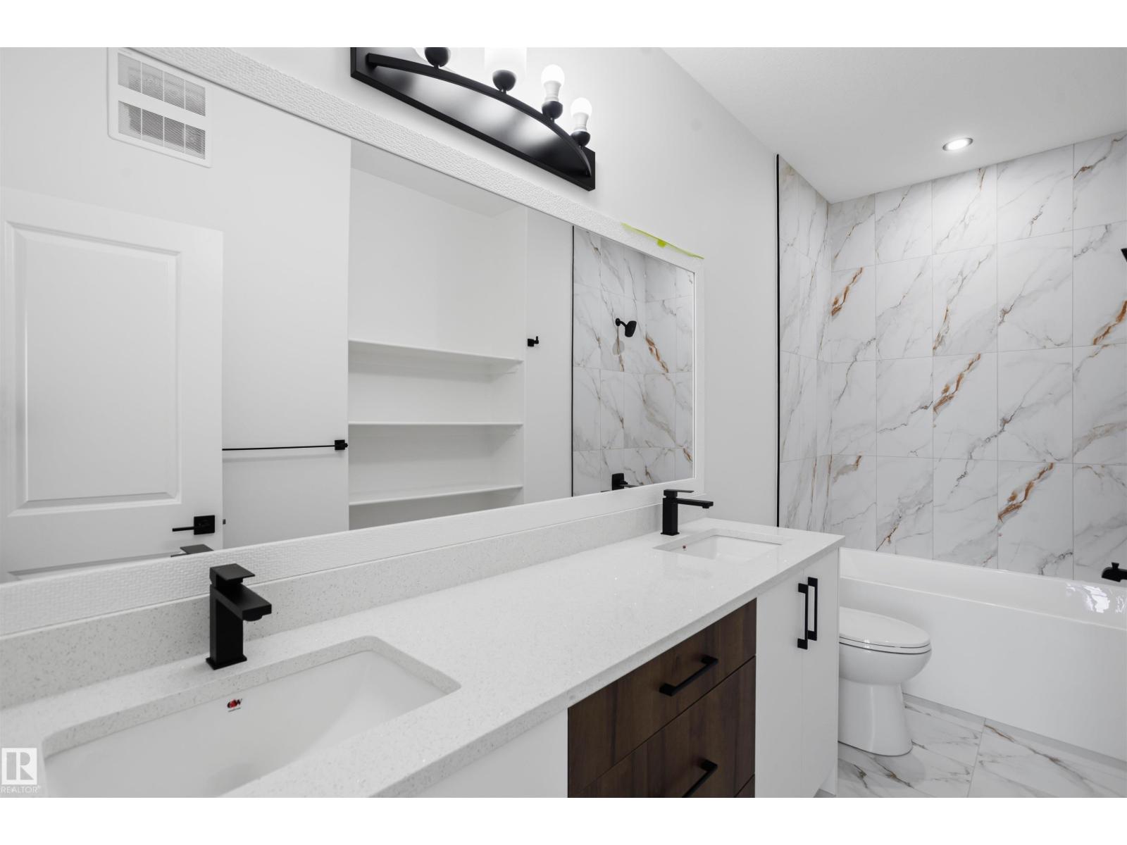 1547 211 ST NW - Image 24