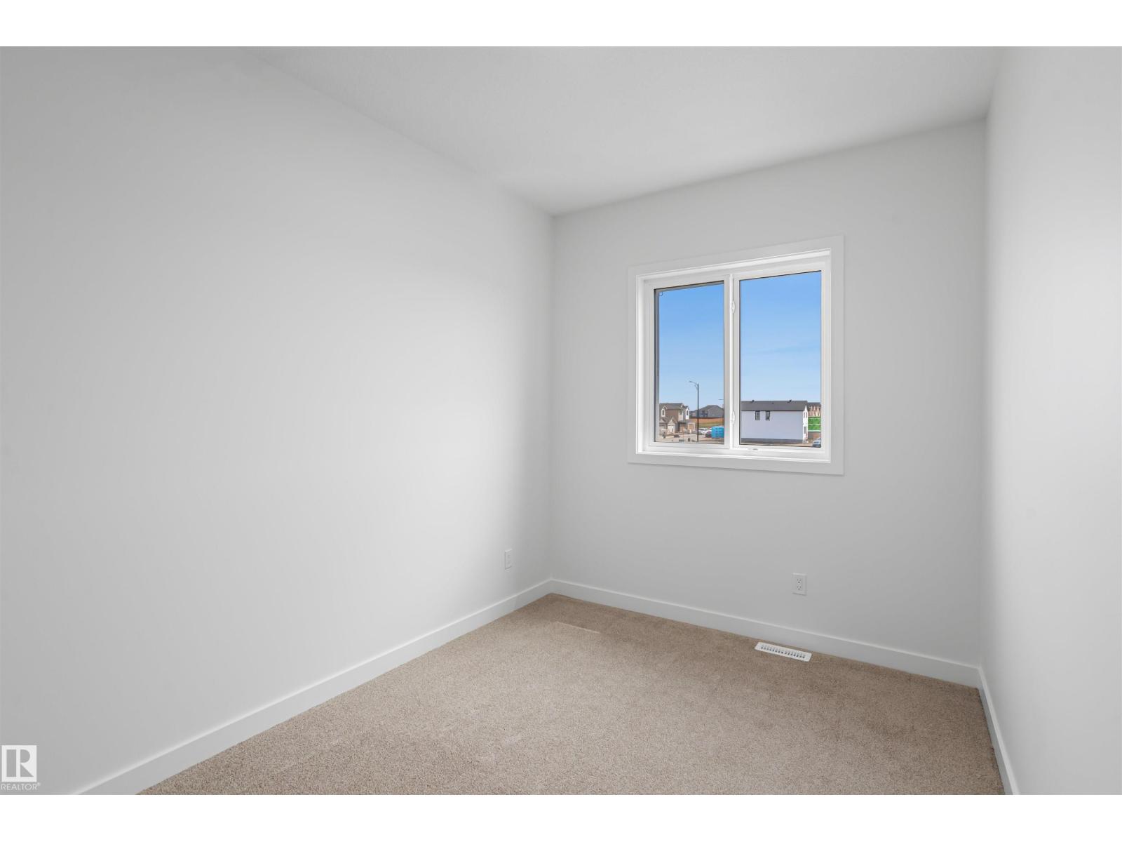 1547 211 ST NW - Image 26