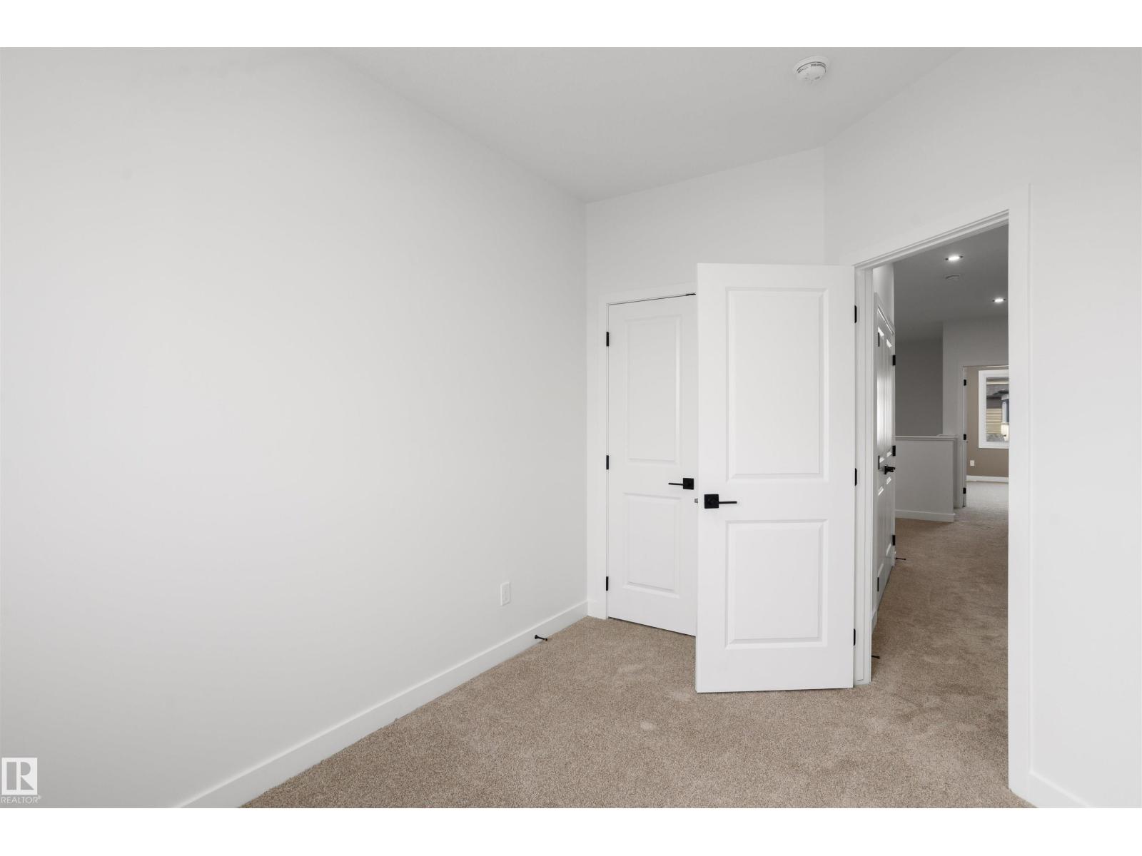 1547 211 ST NW - 29