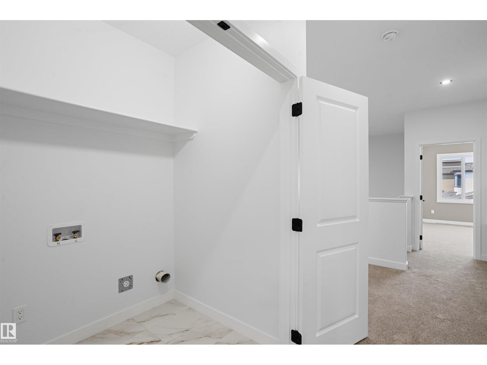 1547 211 ST NW - Image 31