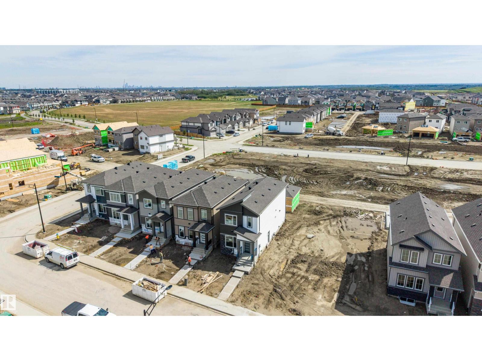 1547 211 ST NW - Image 32