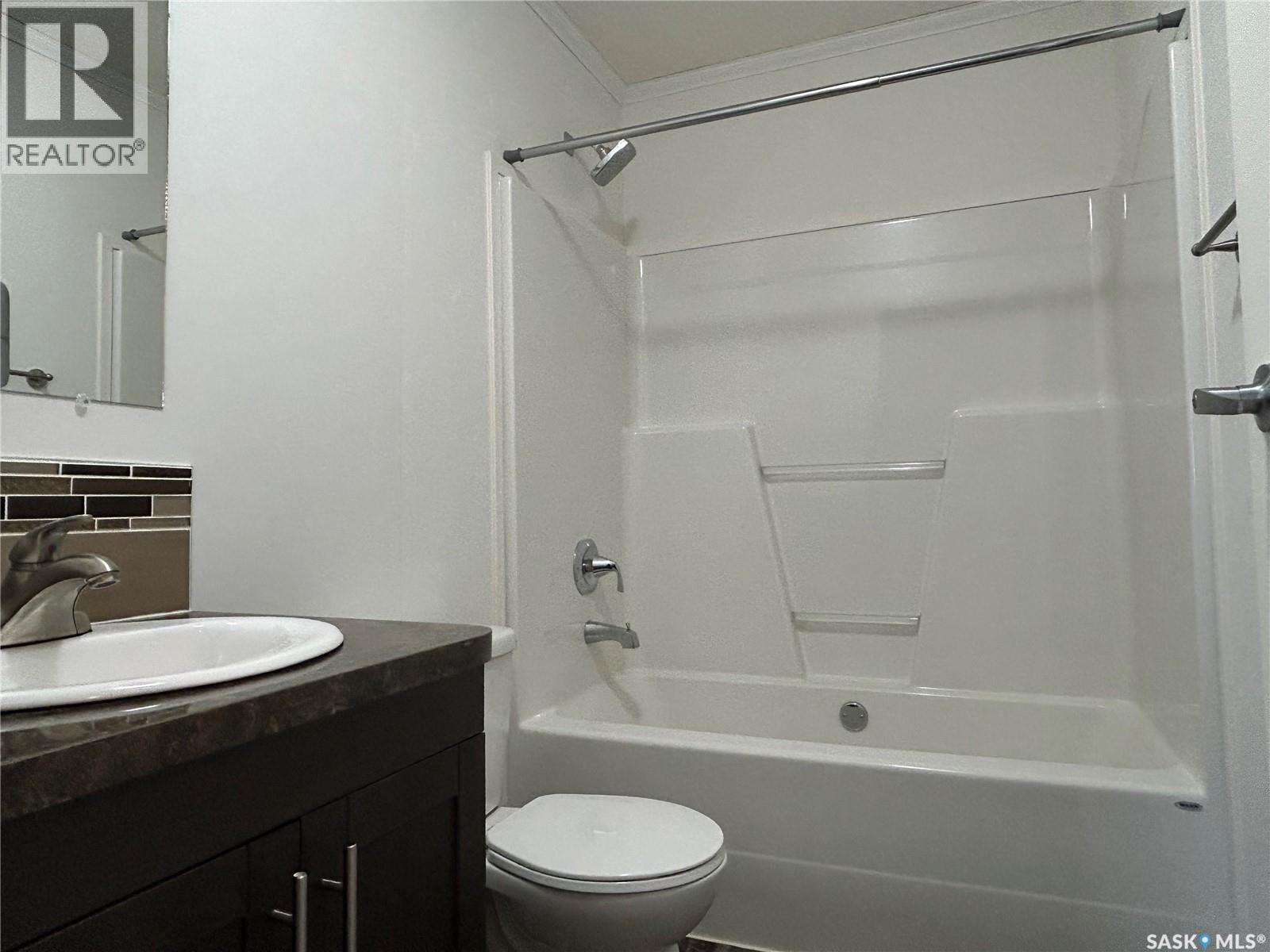 #7 2004 Alice ROAD - Image 31