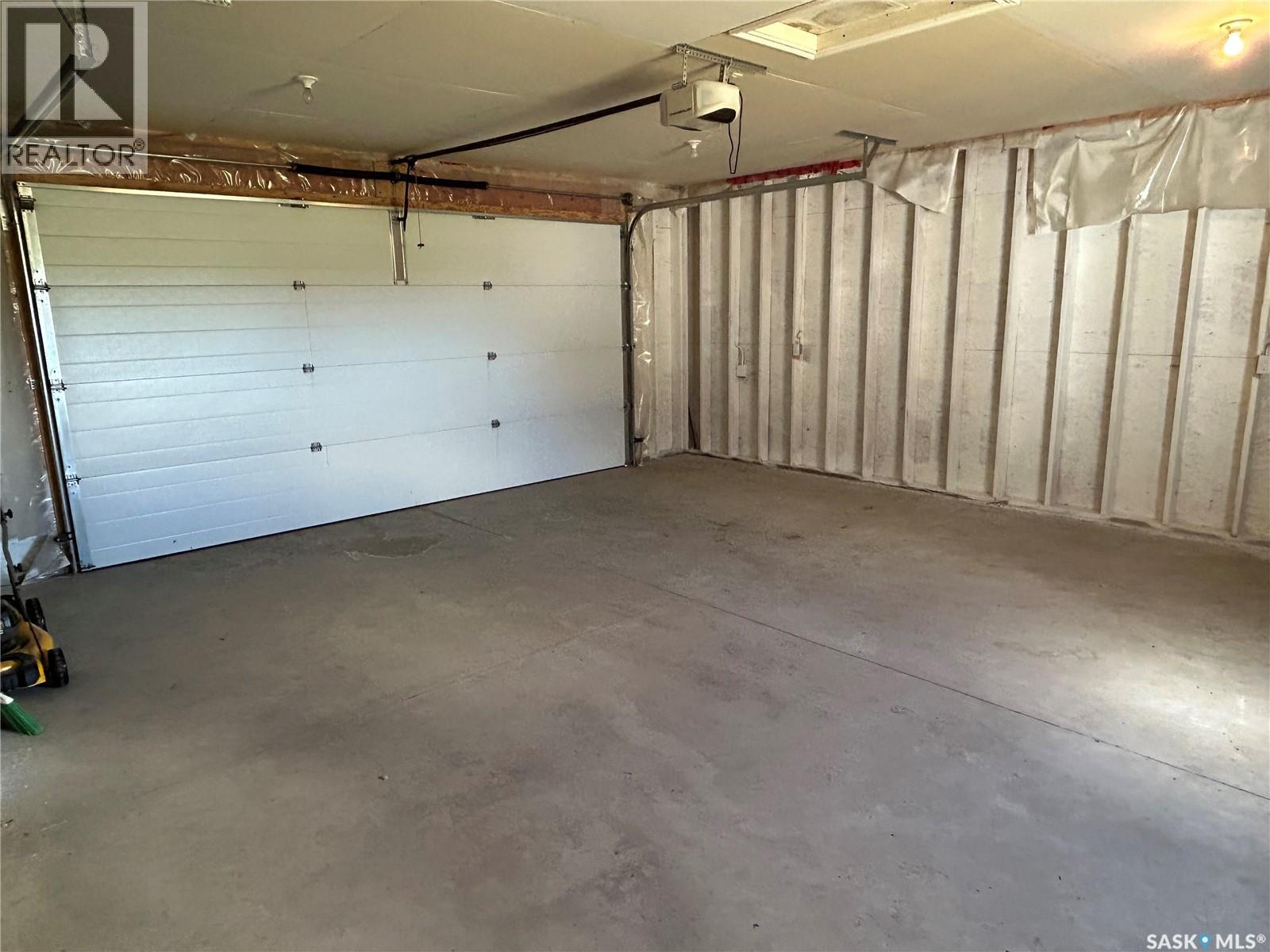 #7 2004 Alice ROAD - 8