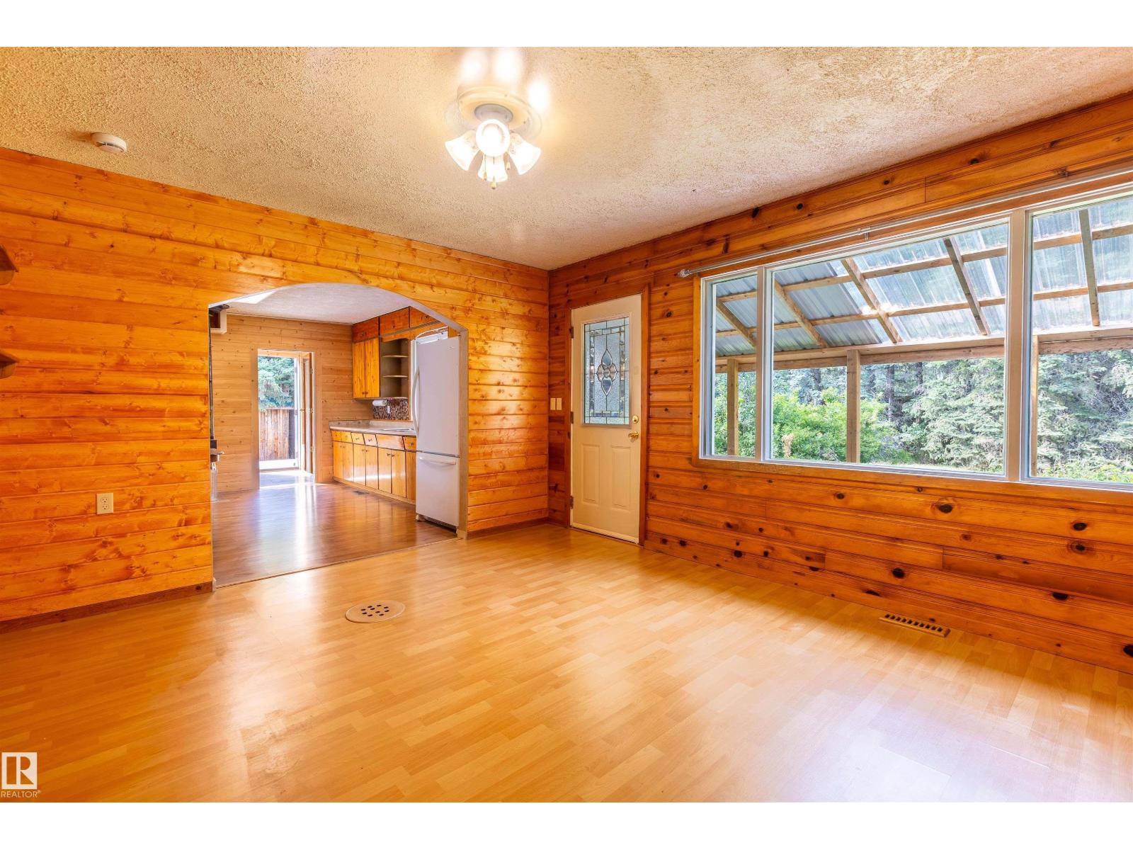 453081 RGE ROAD 75 - 28