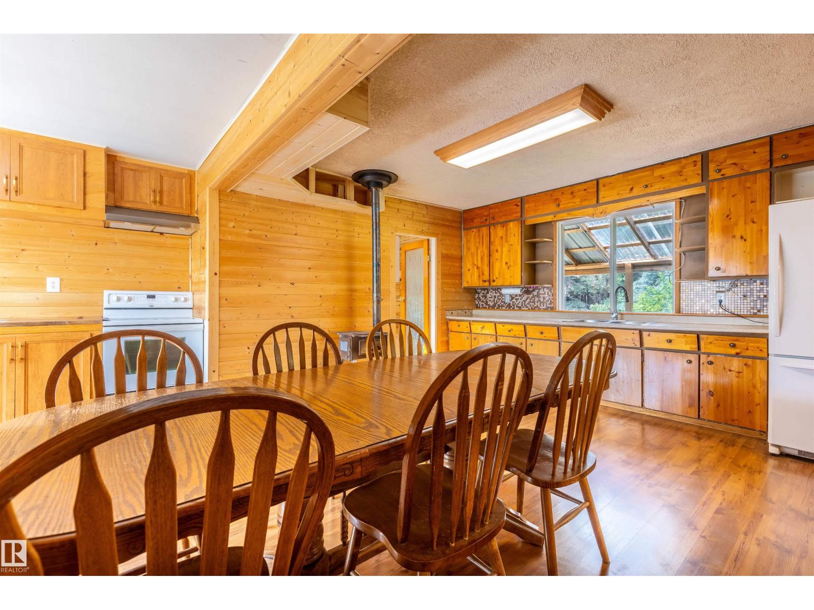 453081 RGE ROAD 75 - 40