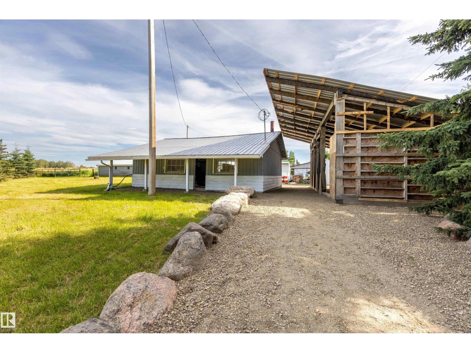 453081 RGE ROAD 75 - 56
