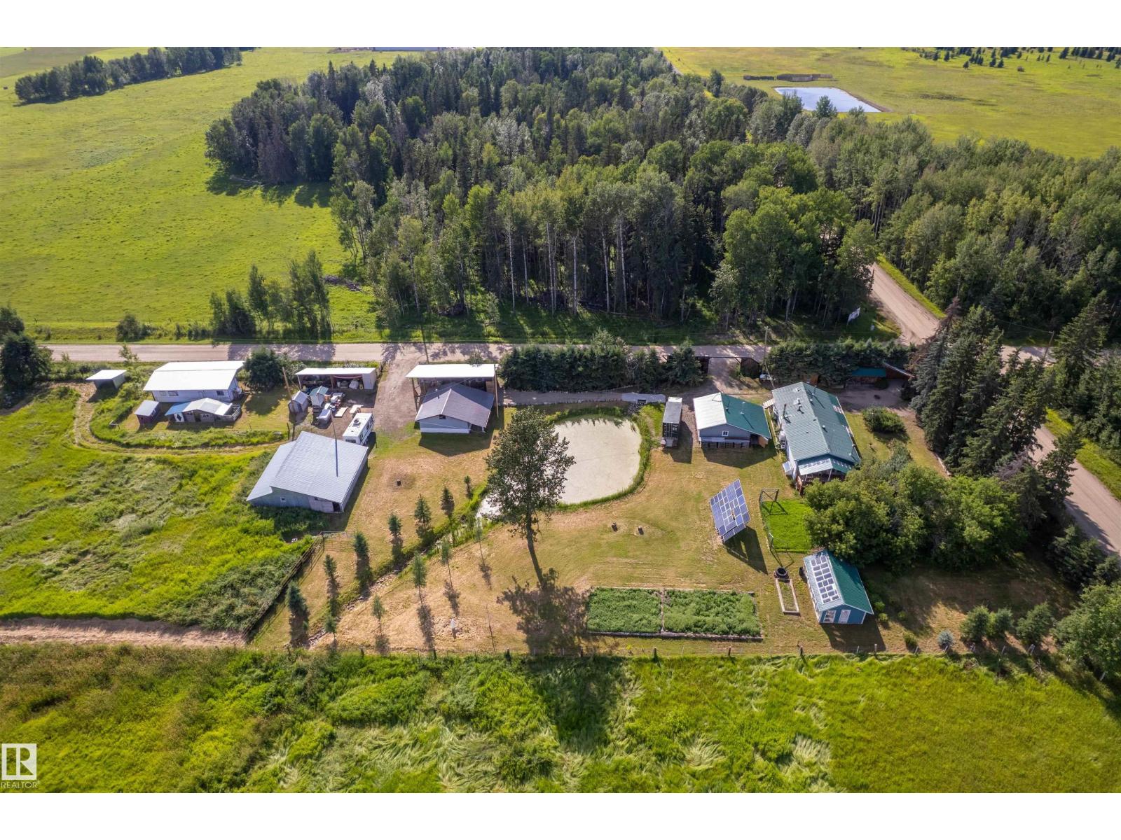 453081 RGE ROAD 75 - 8