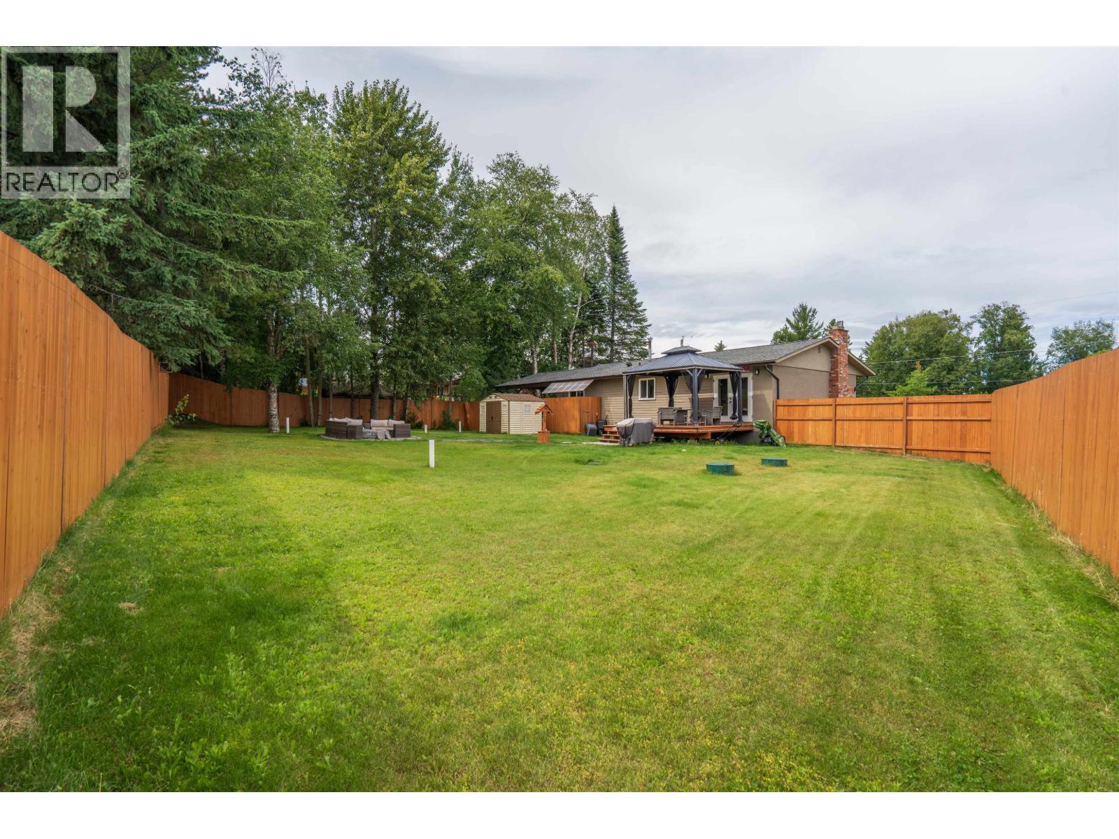 5932 MONTGOMERY CRESCENT - Image 23