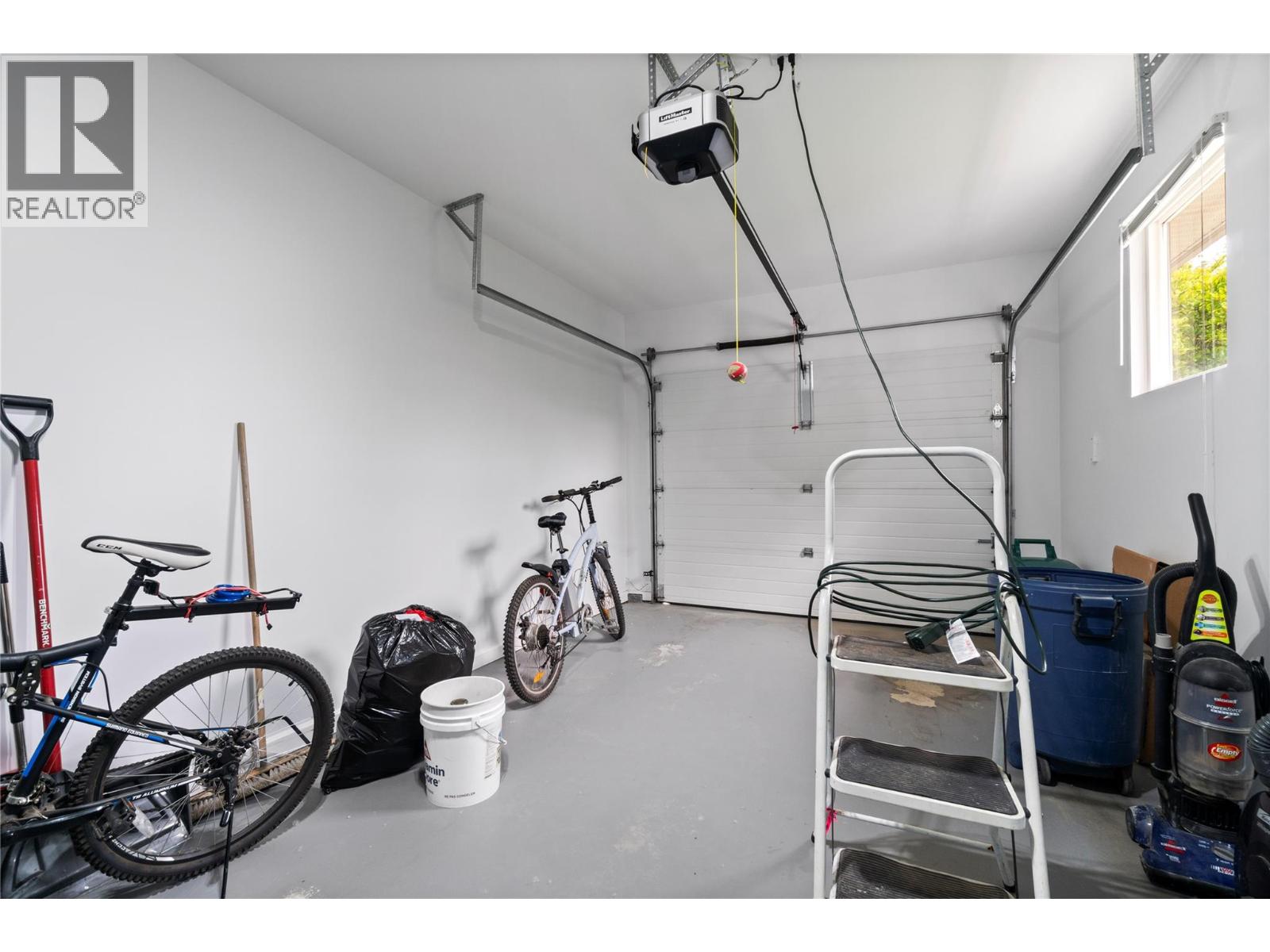 #1 2951 11 Avenue NE - 36