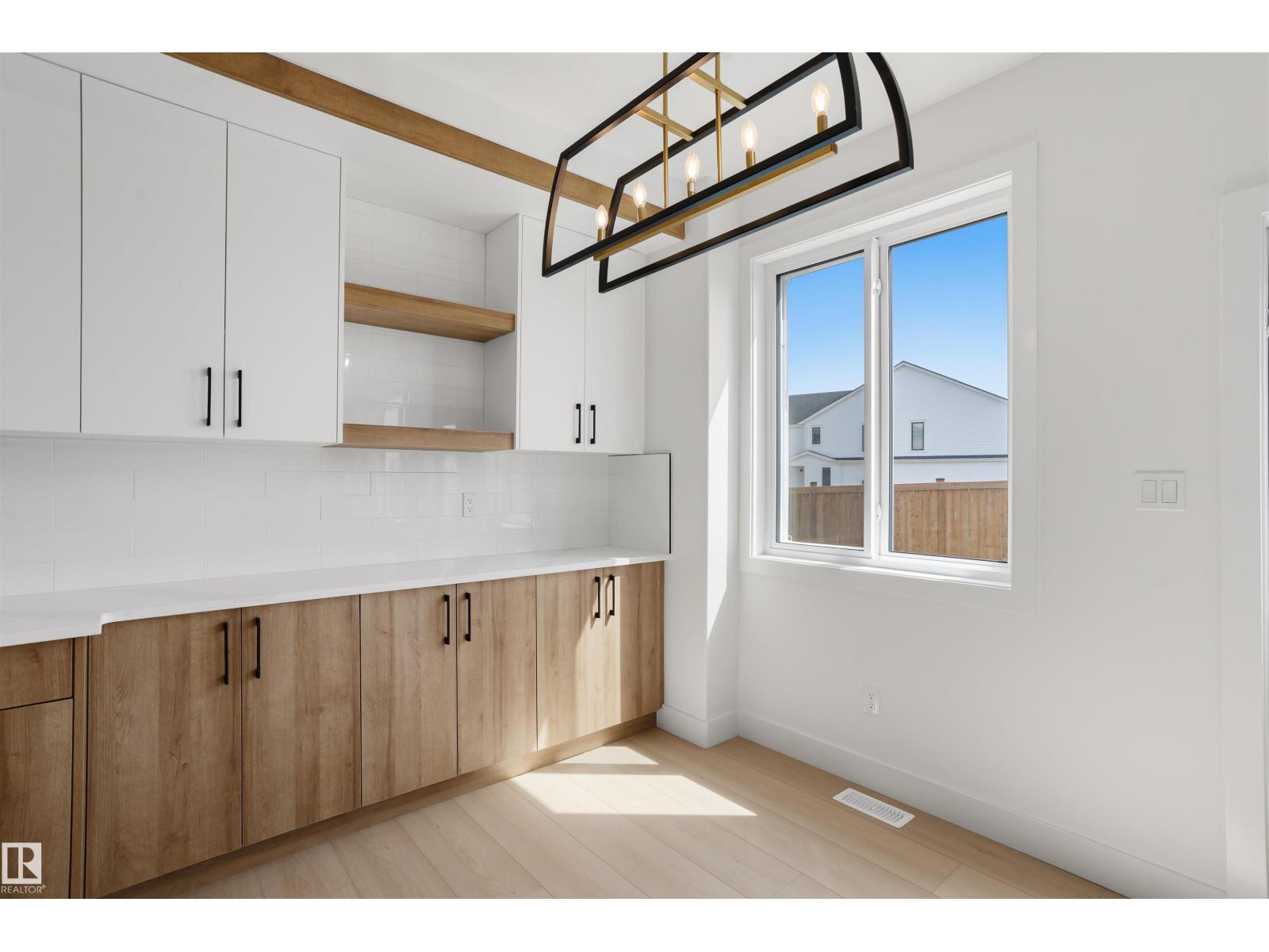 2403 209 ST NW - 12