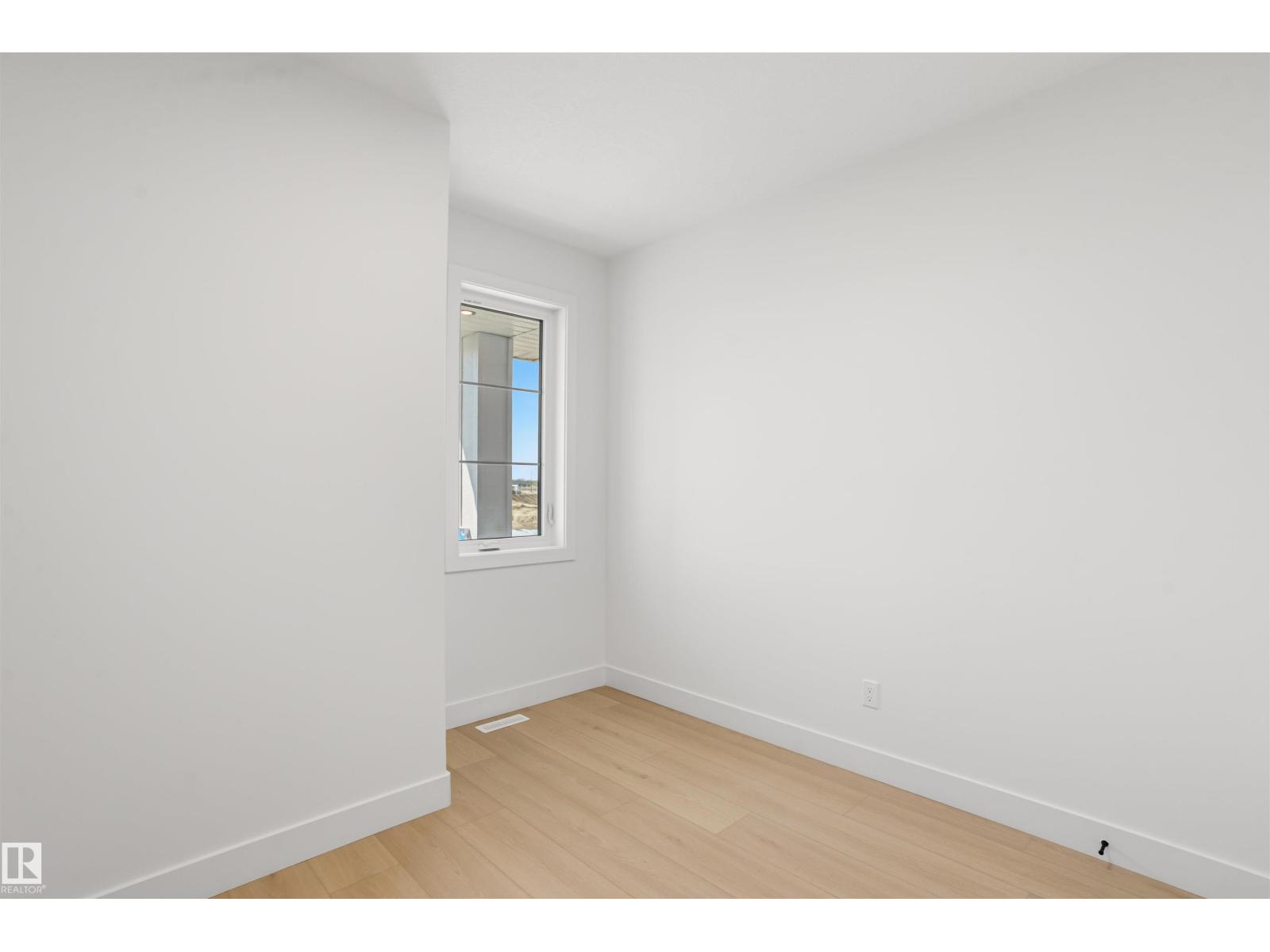 2403 209 ST NW - 4