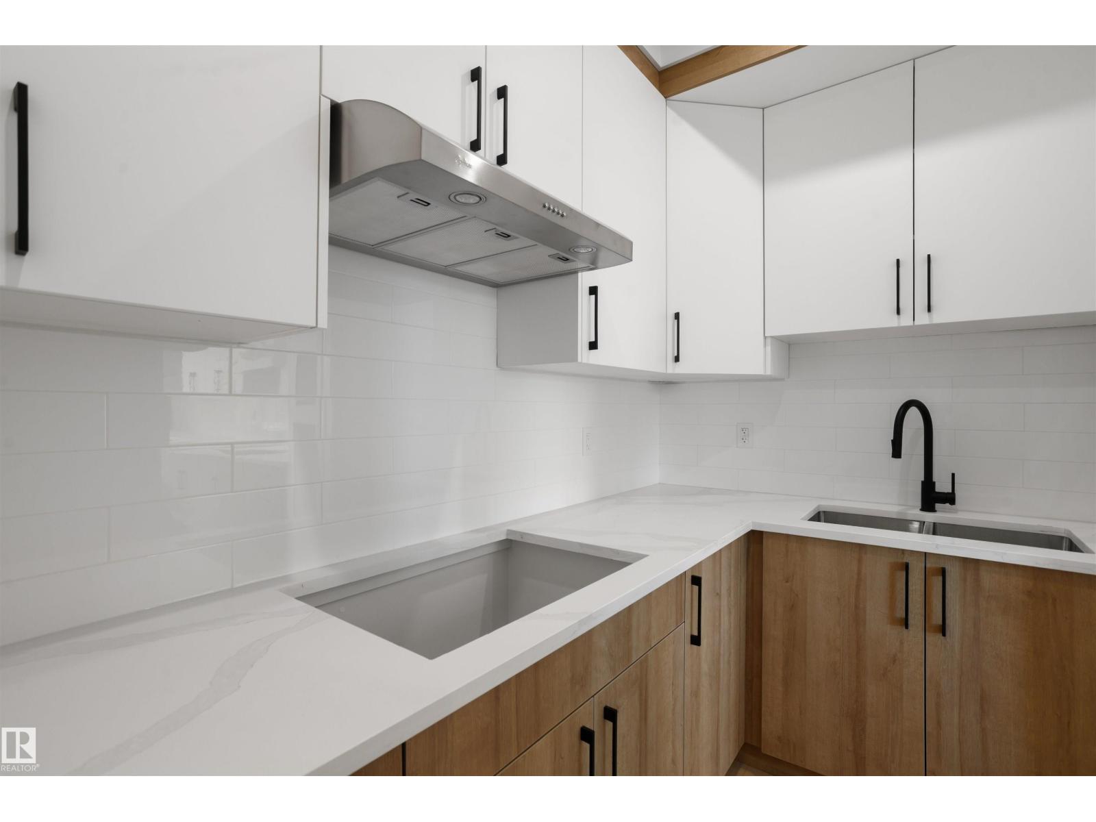 2403 209 ST NW - 15