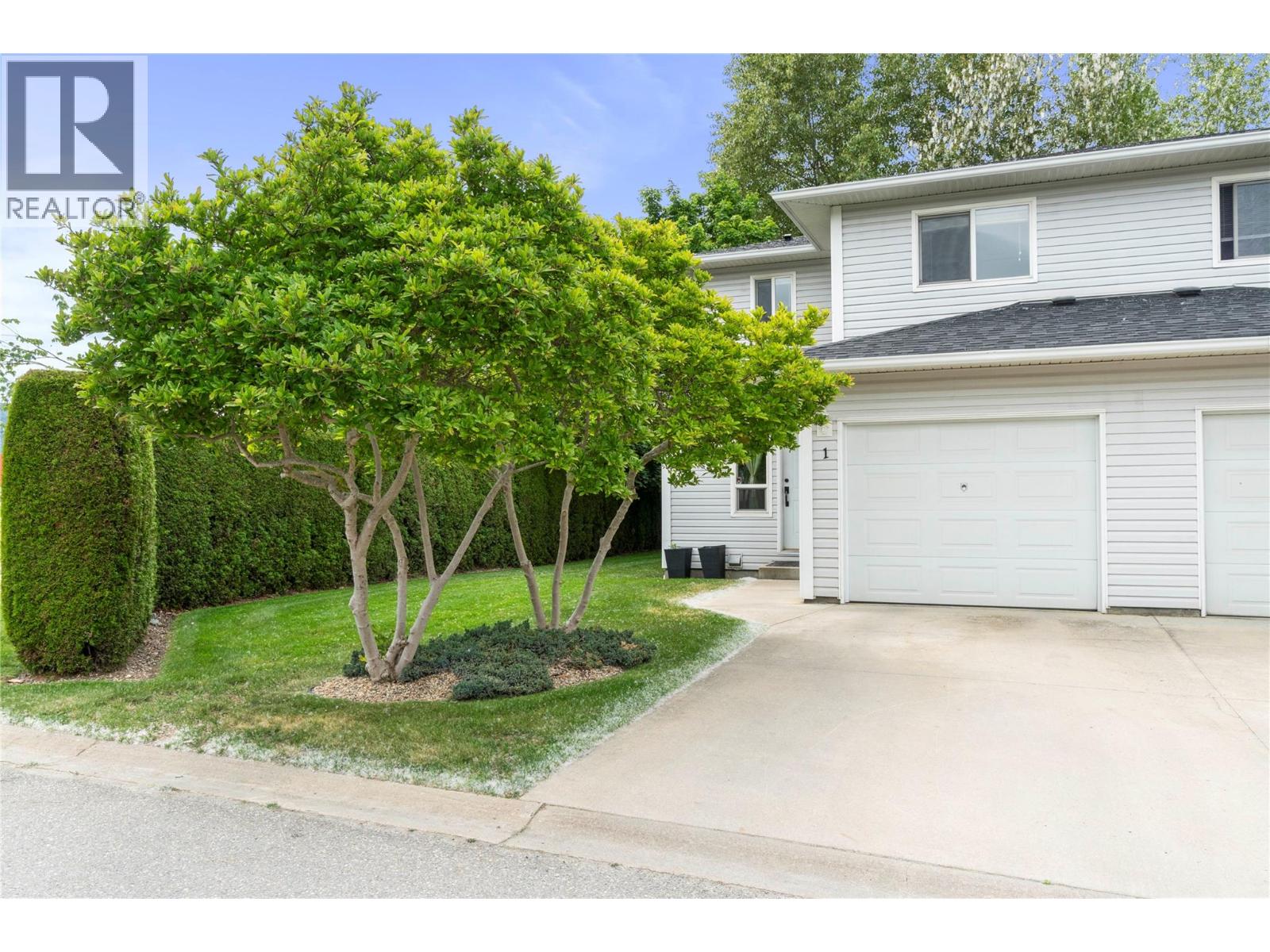 #1 2951 11 Avenue NE - Image 35