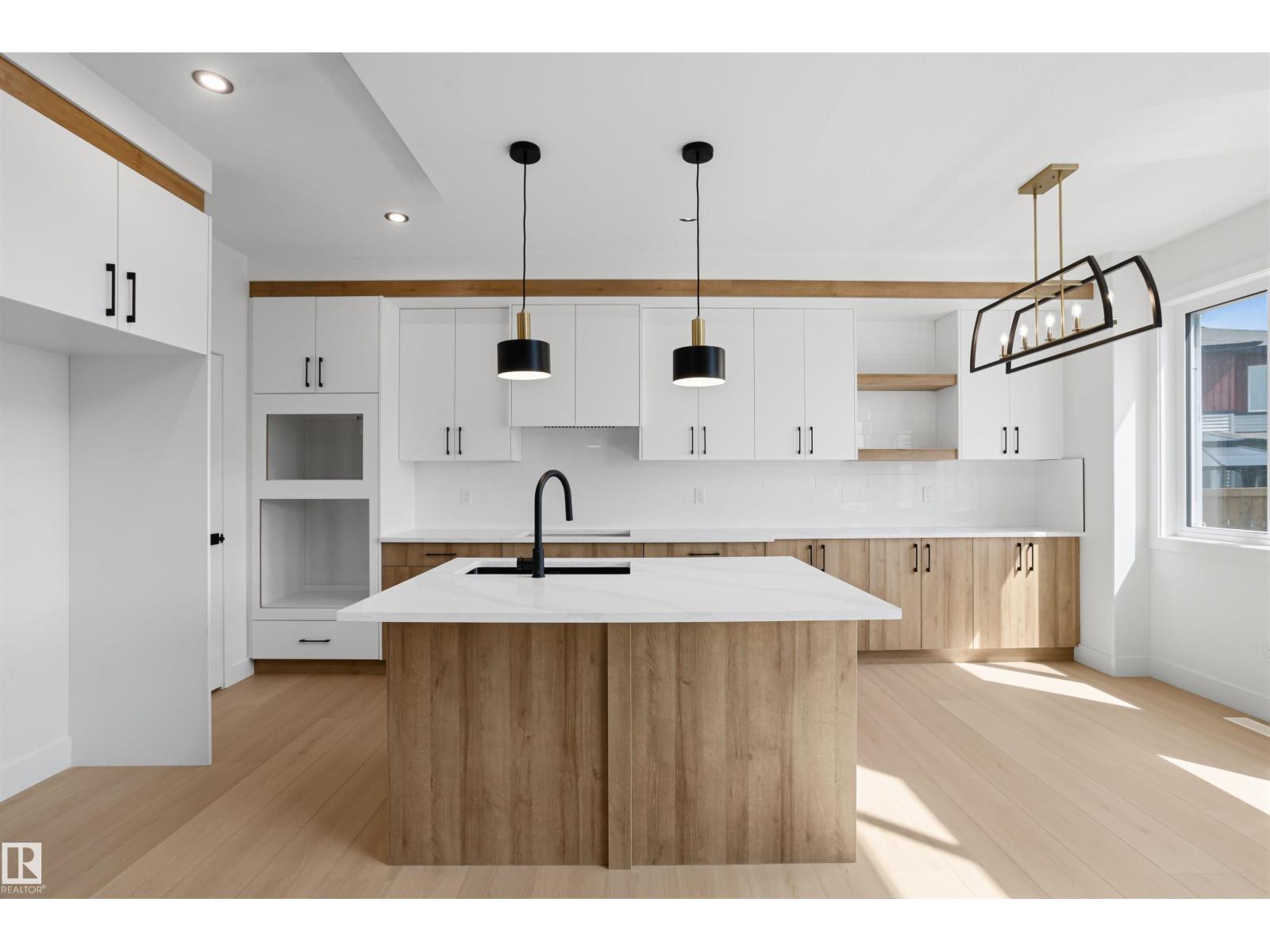 2403 209 ST NW - Image 10