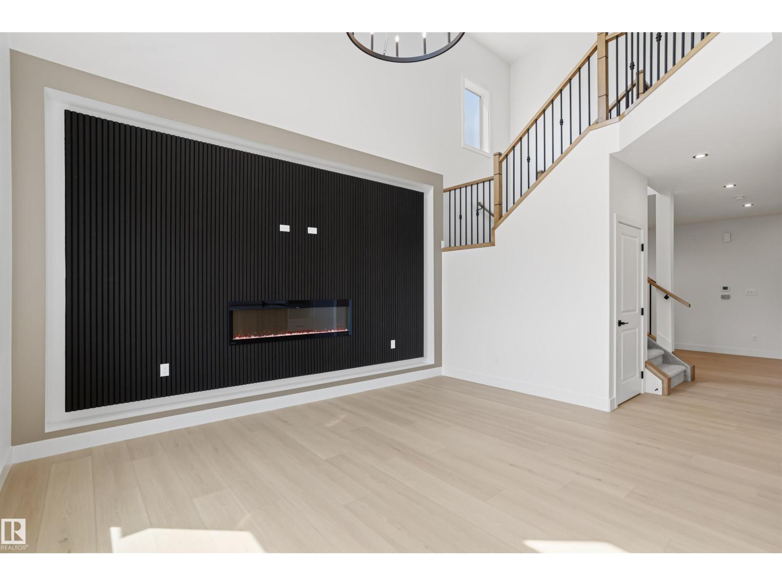 2403 209 ST NW - 19