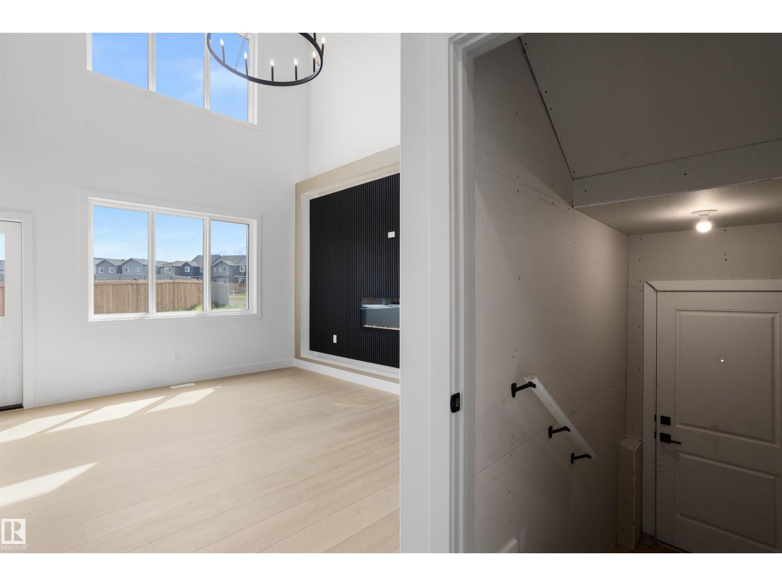 2403 209 ST NW - 22