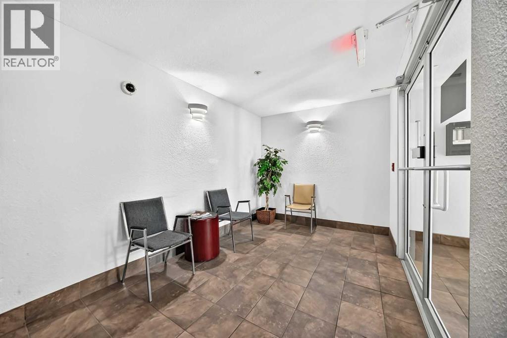 Thumbnail 36