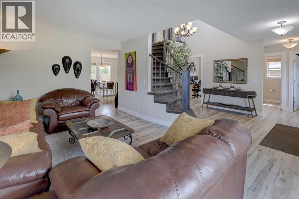8 Canoe Road SW - Image 5