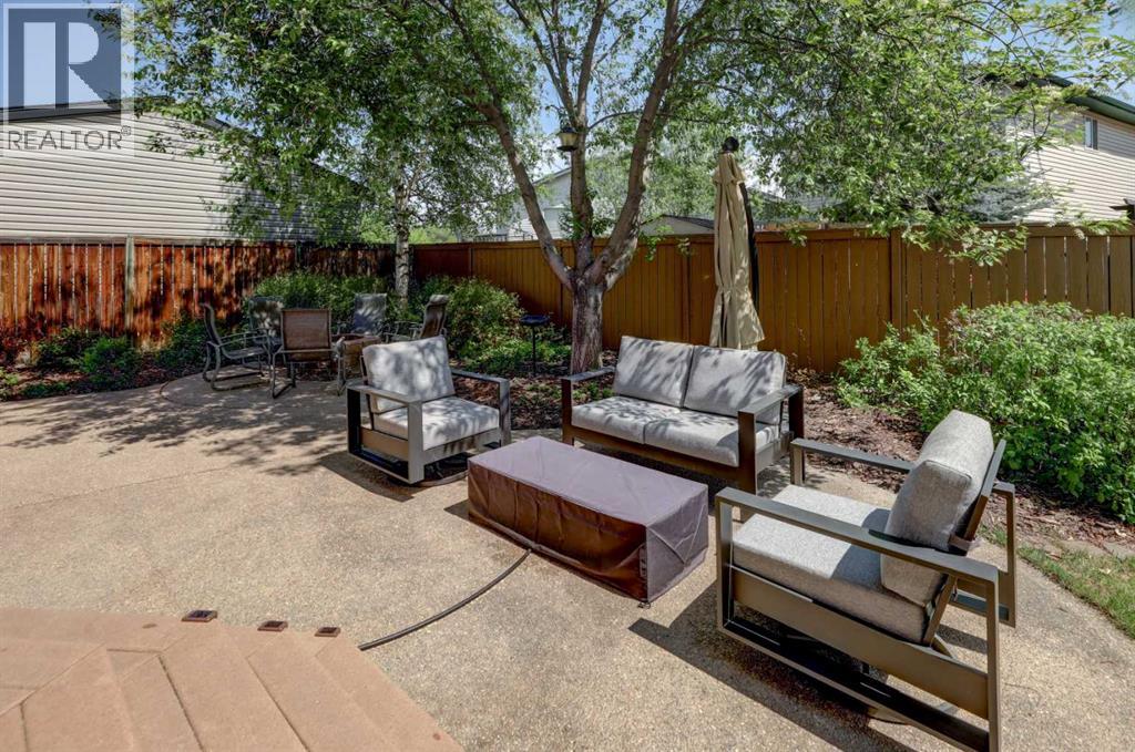 8 Canoe Road SW - Image 34