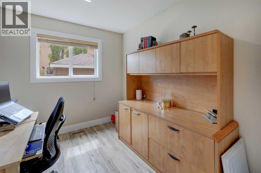 8 Canoe Road SW - Image 16