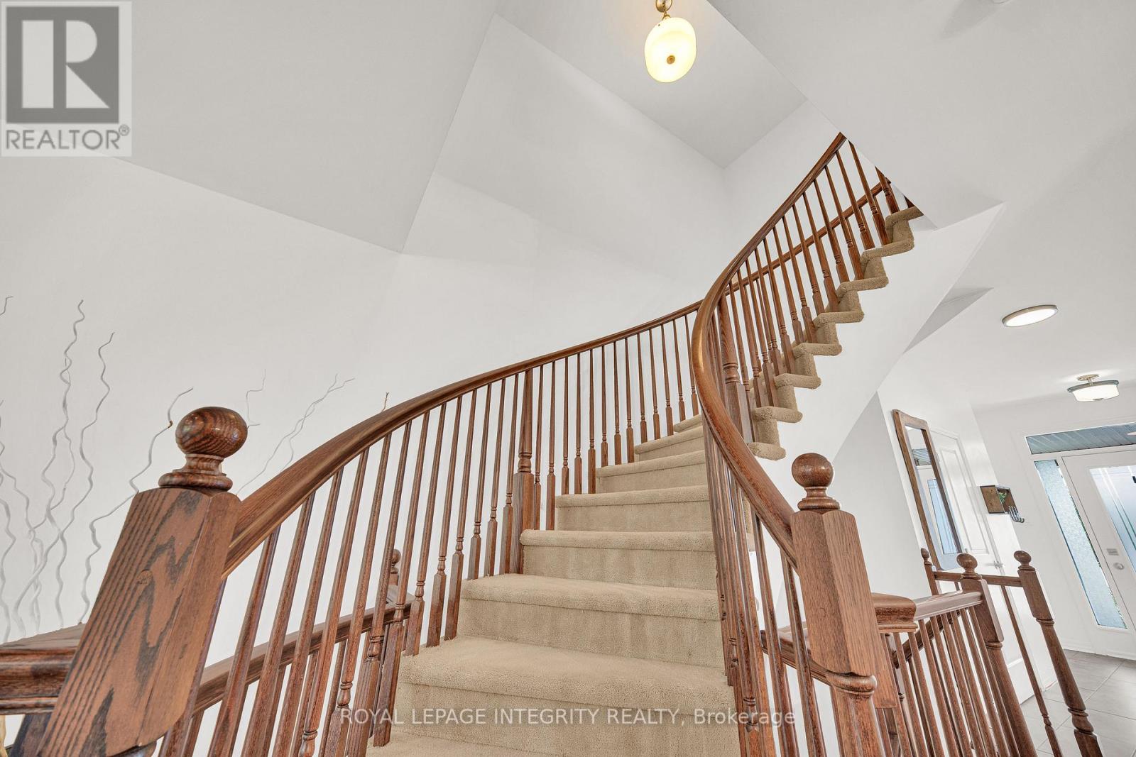 3 Bed, 4 Bath House for Rent in Ottawa – 114 HAWKESWOOD DRIVE, Ottawa – MLS# X13642984 - Image 22