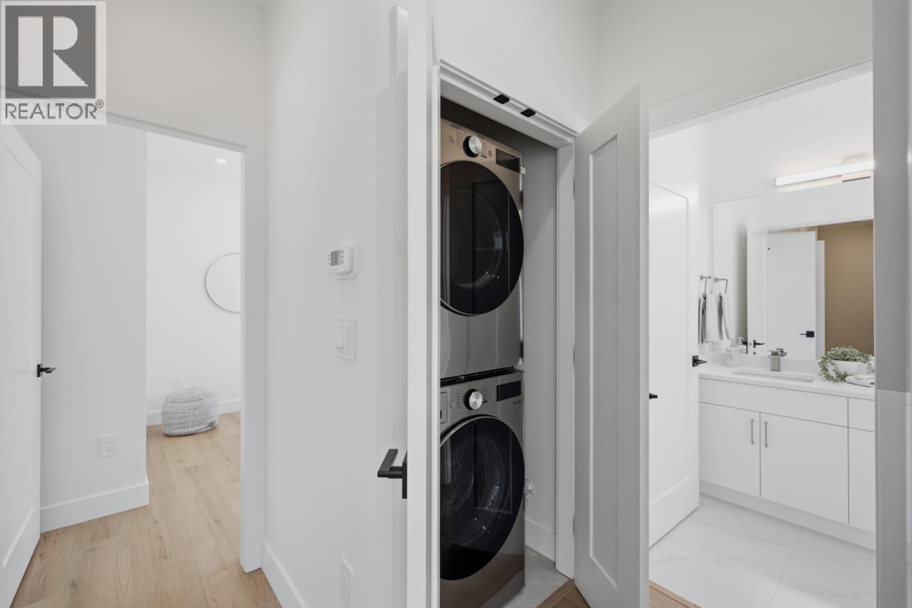 3 Bed, 3 Bath House for Sale in Vancouver – 3016 E 19TH AVENUE, Vancouver – MLS# R3153237 - Image 25