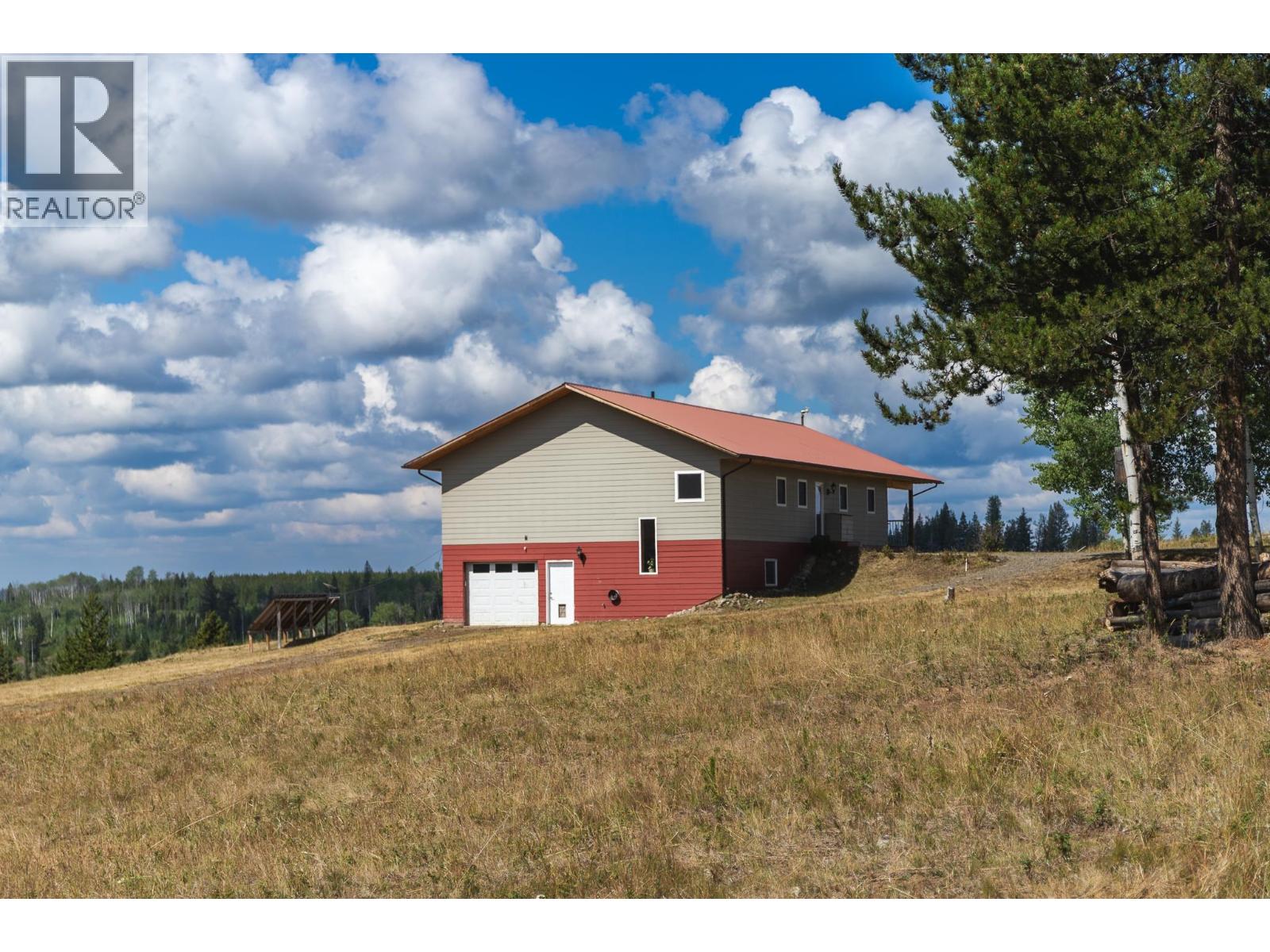 7585 N BONAPARTE ROAD - Image 28