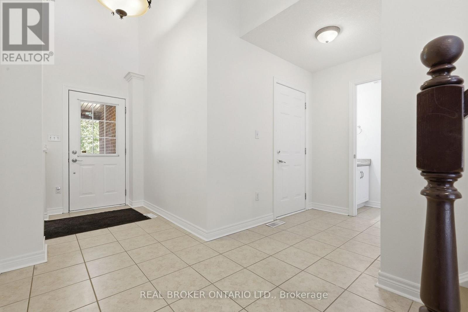 91 LYNCH CIRCLE E - 25