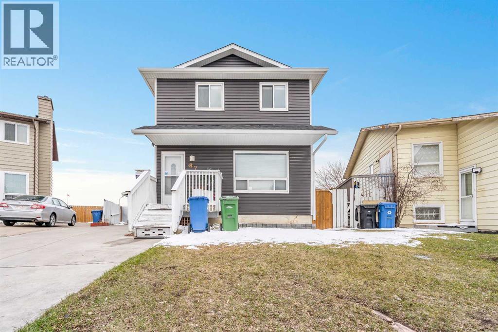 87 Castleglen Road NE